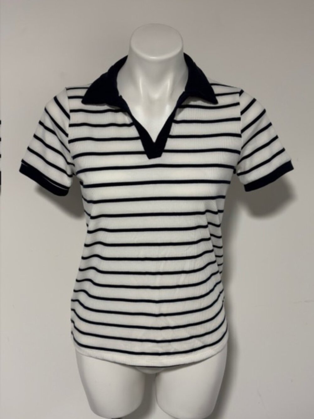 STACCATO OFF WHITE AND NAVY STRIPED TOP XS